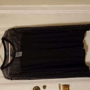 Hot topic mesh top in black